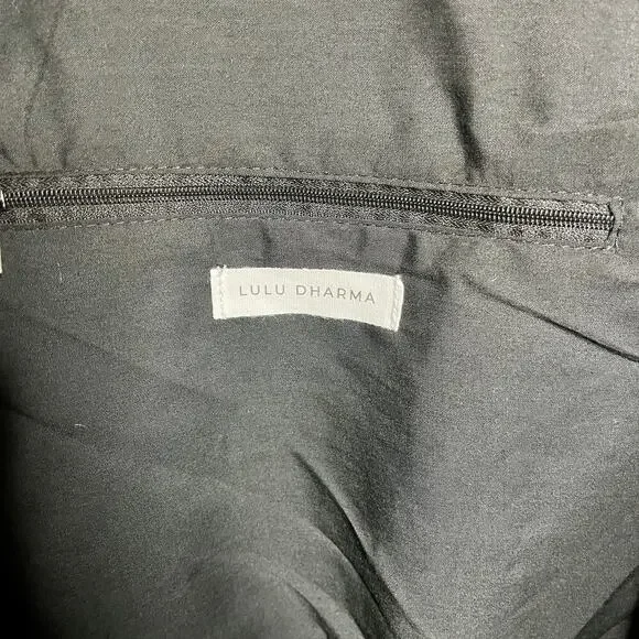 NWT Lulu Dharma Black White Plaid Frasier Weekender Bag - Picture 5 of 5